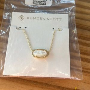 Elisa gold pendant necklace ivory mother-of-pearl